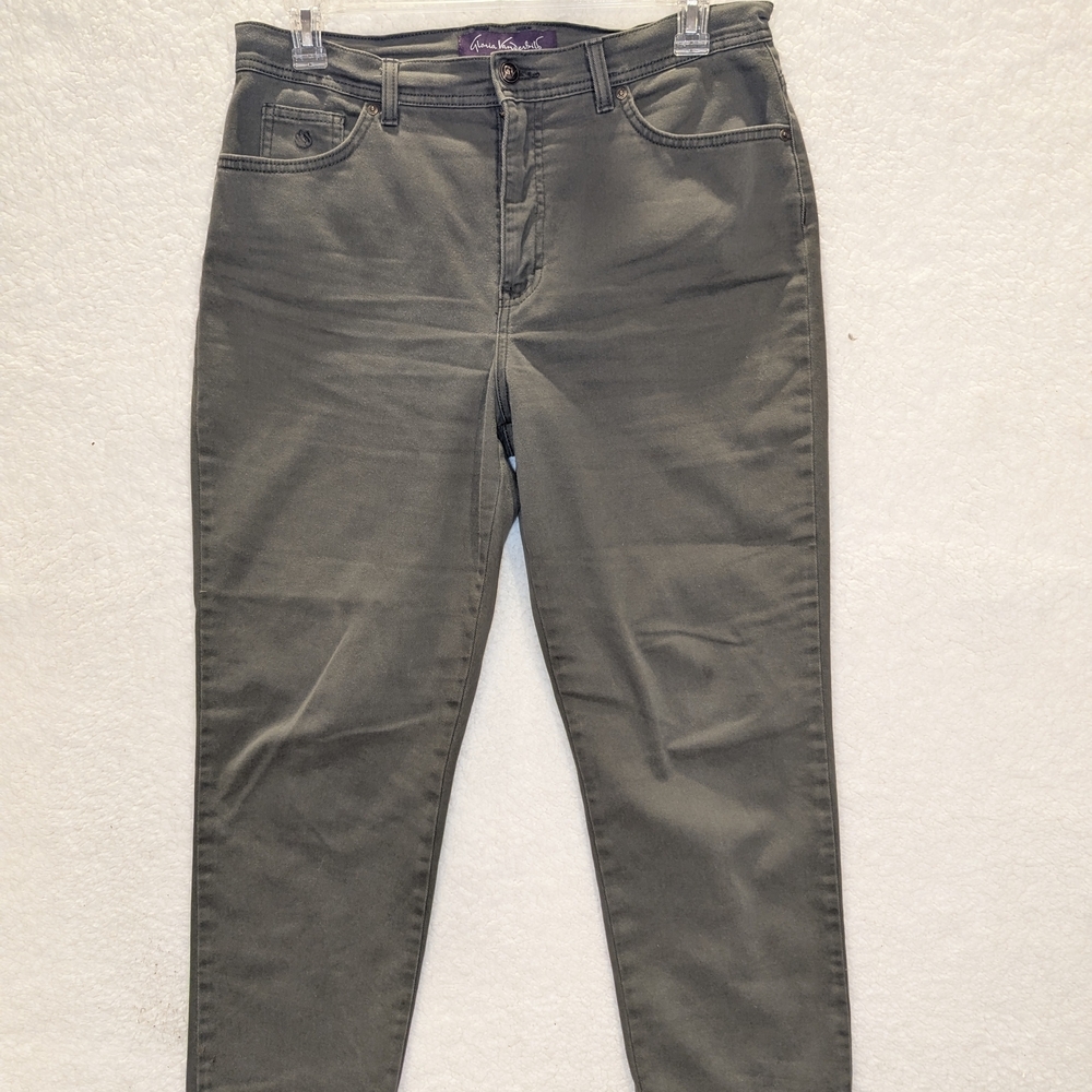 Gloria Vanderbilt Green‎ Skinny Jeans Versatile Style